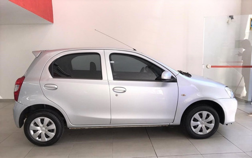 Etios Hatch X 1.3 2016 Fin.100%