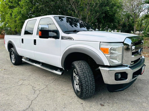 Imagen 8 de 18 de Ford F-250 Super Duty 2015 V8 4x4 Automático