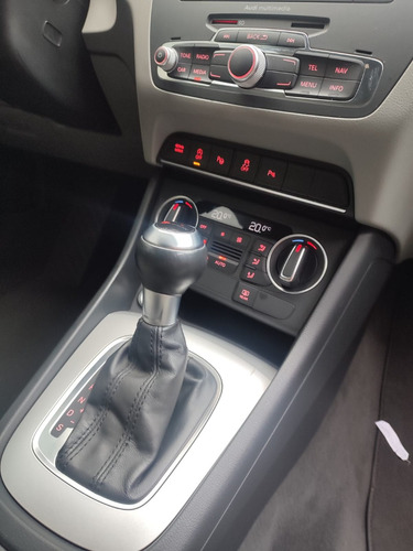 Audi Q3 1.4 Tfsi Ambiente Flex S-tronic 5p