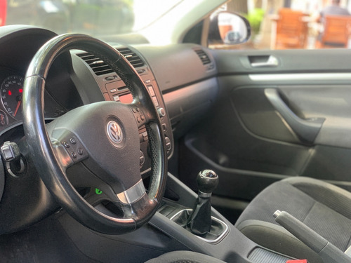 Volkswagen Vento Advance 2.5 - 2009
