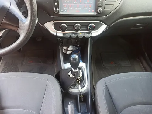 Kia Rio 1.4 5 p