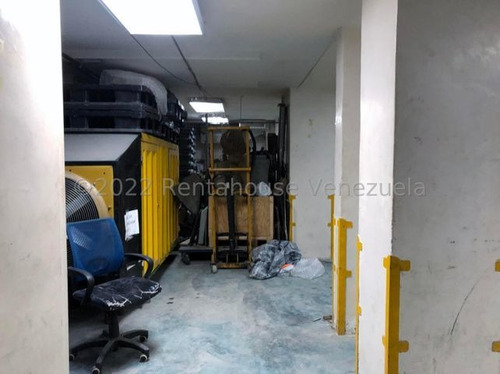 Imagen 8 de 14 de Edificio En Alquiler En Los Dos Caminos. Mls #23-15494