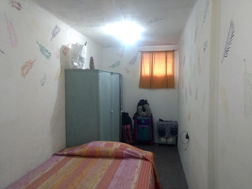 Casa Ph En Venta En Sarandi Oeste