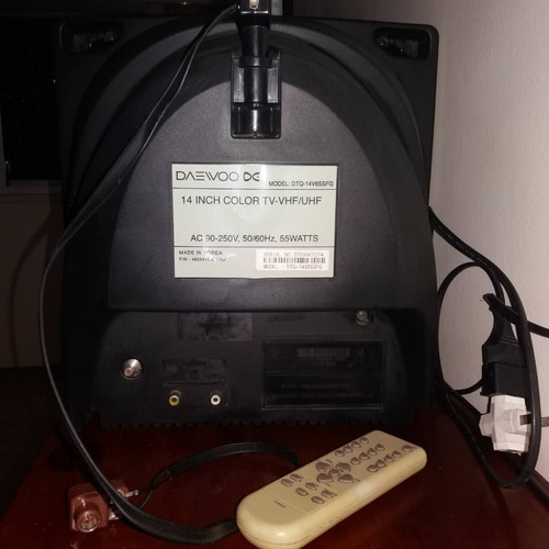 Tv A Color Daewoo 14inch Conección Audio/video/antena (Usado)