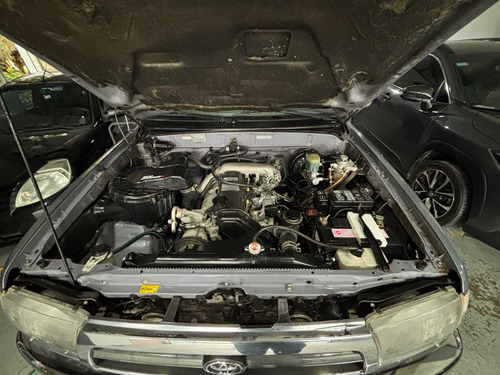 Toyota Hilux SW4 3.0 I Runner