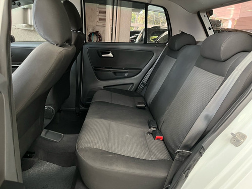 Volkswagen Fox 1.6 MSI TOTAL FLEX CONNECT 4P MANUAL