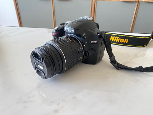 Nikon D3200 Como Nueva 3700 Disparos