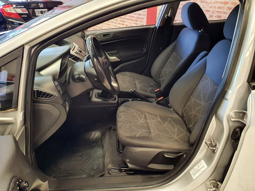 Ford Fiesta Kinetic Design 1.6 Design 120cv Titanium 2013