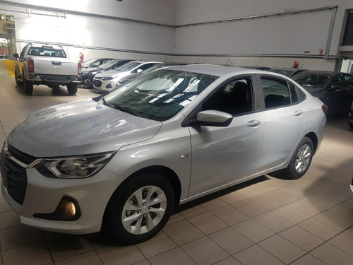 Imagen 4 de 25 de Chevrolet Onix Plus Lt Tech 0km 2023