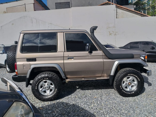 Imagen 3 de 13 de Toyota Machito Vx