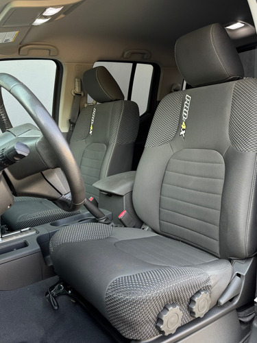 Nissan Frontier 4.0 Pro-4x V6 4x2 At