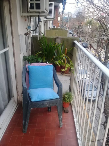 Imagen 4 de 11 de Departamento - Olivos 2 Ambientes C/balcon 41 Mts.