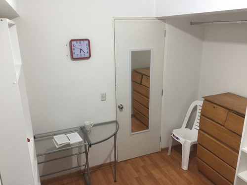 Imagen 13 de 19 de Alquiler Habitaciones Amobladas C/baño Privado Super Seguro, Cómodo, Excelente Ubicación Amplias Ventanas Aislantes Térmicas Y Anti Ruido Ingreso Independiente.
