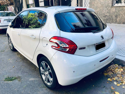 Peugeot 208 1.6 Feline 2013 1.6 16v Blanco Nacar