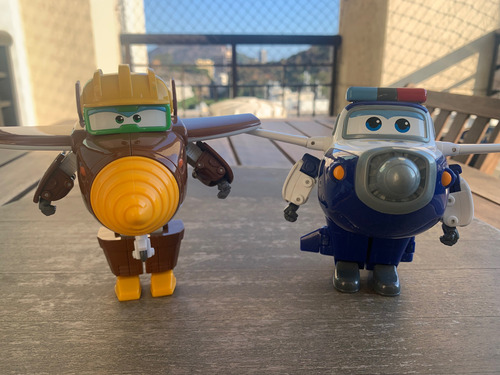 Super Wings - Dois Bonecos - Combo - Paul Policial