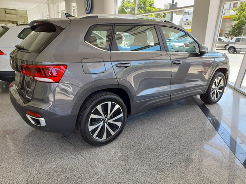 Imagen 8 de 9 de Volkswagen Taos Highline 2022 - Entrega Inmediata - Física