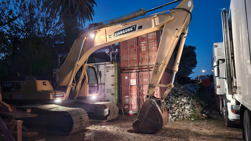 Excavadora Liangong R323lc
