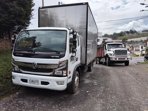 Vendo Magnífico Camión Casi Nuevo