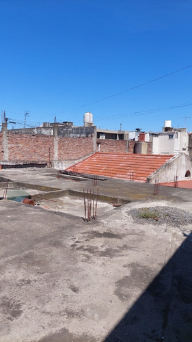Venta Lote Ideal Para Emprendimiento Inmobiliario En Ramos Mejia. Excelente Ubicacion. Se Escuchan Ofertas