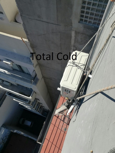 Imagen 8 de 12 de Instalación Aire Acondicionado Split Tec.oficial Matriculado
