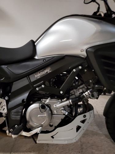 Imagen 4 de 20 de V-strom 650 V -strom U$s 14.500.- Recibo Inferior- Tuamoto