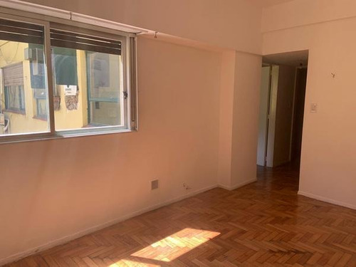 Imagen 4 de 11 de 2 Ambientes Con Balcon (con Renta Excelente Inquilino )