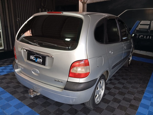 Renault Scenic 1.6 PRIVILÉGE 16V FLEX 4P MANUAL
