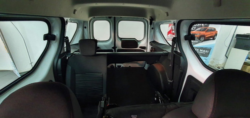 Imagen 6 de 15 de Renault Kangoo 1.5 Dci Stepway Financio Permuto Entrega Ya L