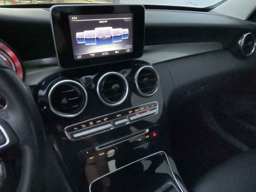 Imagen 10 de 10 de Mercedes-benz Clase C 2018 4p C 180 L4/1.6/t Aut