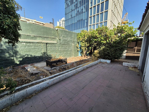 Casa En Venta De 4 Dorm. En Vitacura