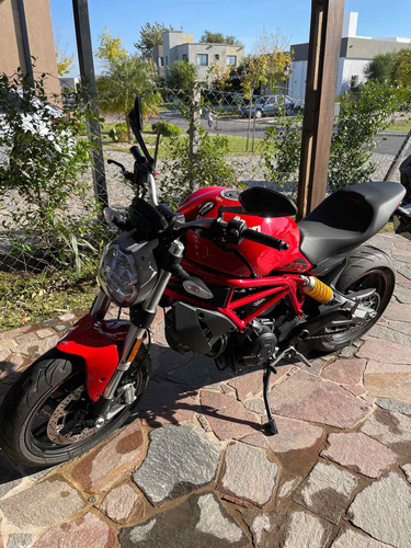 Ducati Monster 797