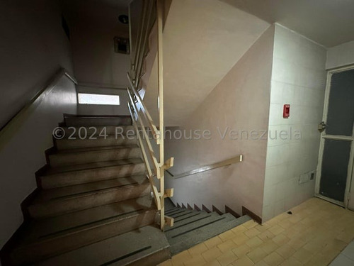 Apartamento Venta Boleita Norte #24-21281 Lb