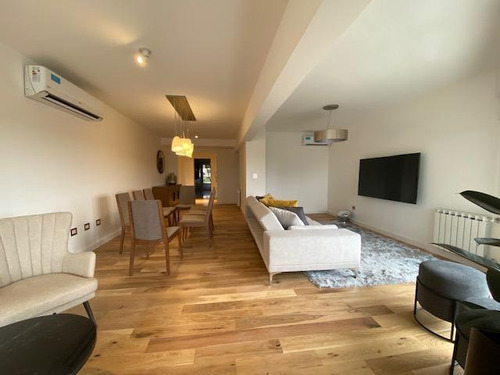 Piso Exclusivo Con Vista Franca Al Río Y 2 Cocheras