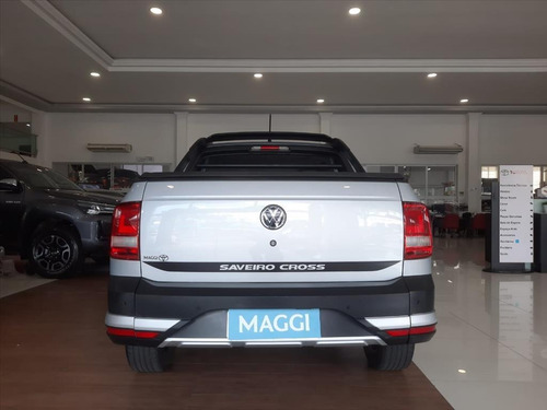 Imagem 6 de 11 de Saveiro 1.6 Cross Cd 16v Flex 2p Manual