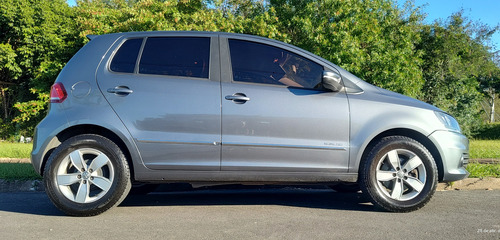 Volkswagen Fox 1.6 16v Msi Highline Total Flex I-motion 5p