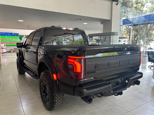 Ford Lobo Raptor 5.2 V8 R 4Wd At