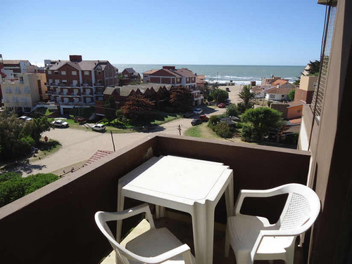 Venta Departamento 3 Amb. Vista Al Mar. 1 Cuadra De La Playa C/cochera