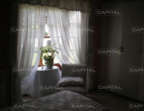 Casa En Alquiler Punta Del Este- Ref: 24784