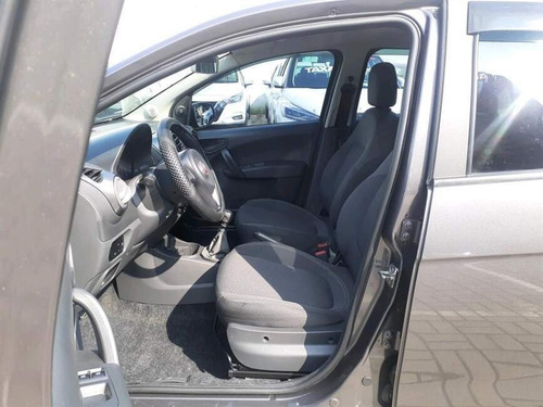 Imagem 9 de 12 de Grand Siena 1.4 Mpi 8v Flex 4p Manual