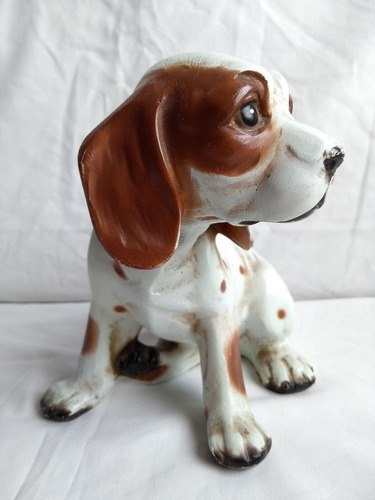 Imagem 2 de 7 de Cachorro Beagle Resina Enfeite Decoração Cão Estátua Usado