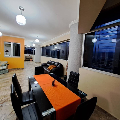 Imagen 25 de 30 de Se Alquila Imponente Penthouse En La Urbanizacion La Trigaleña, Pozo Y Planta 165897 Andres Peña