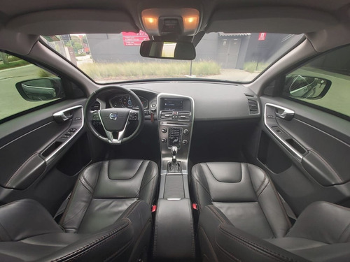 Volvo Xc60 2.0 T5 Dynamic Fwd Turbo Gasolina 4p Automático