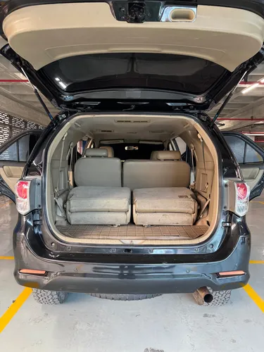 Toyota Fortuner 2013