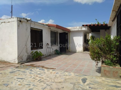 Imagen 4 de 14 de Casa En Cagua Urb El Bosque Con Piscina Ljsa 22-7071