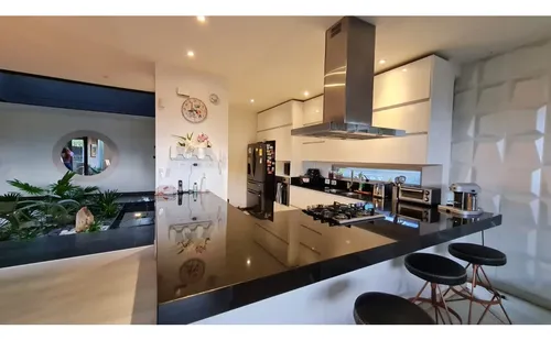 Vendo Casa En El Poblado, San Lucas