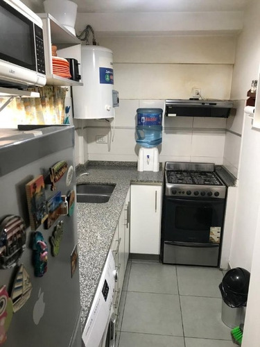 Imagen 8 de 14 de Departamento En Venta En Moron Centro