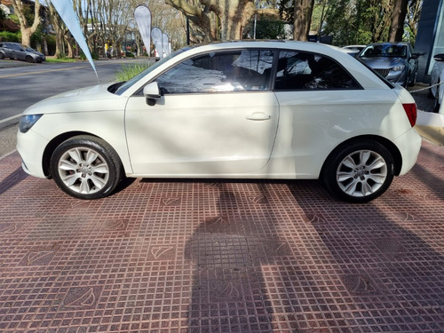 Audi A1 1.4 Attraction Tfsi Stronic 122cv