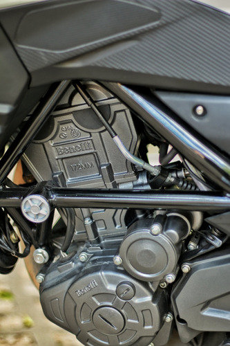 Benelli Trk 251