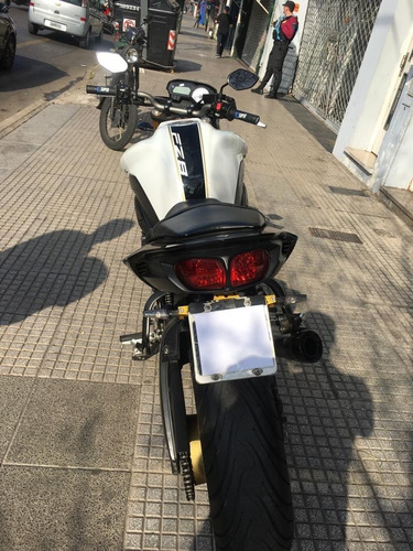 Imagen 2 de 19 de Yamaha Fz 8 2014 Performance Bikes