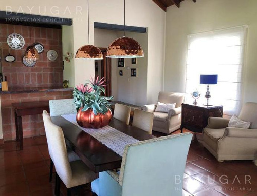 Venta Casa - Chacras Del Molino / Exaltación De La Cruz - Lote De 2000 M2